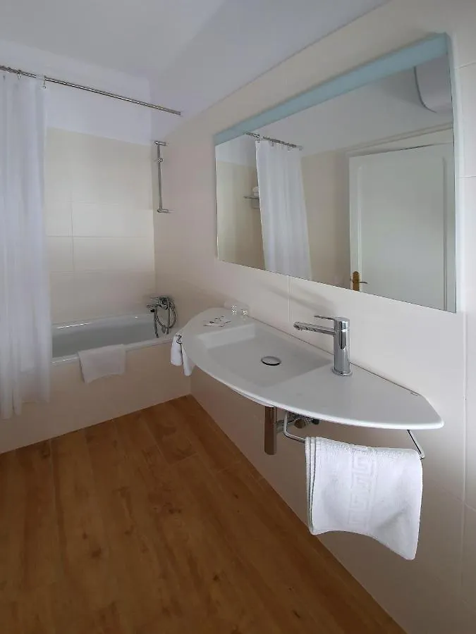Guest house Hostal Canigo El Pont de Suert
