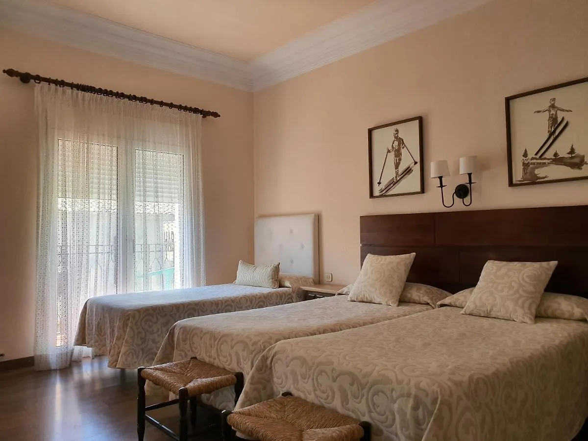 Hostal Canigo El Pont de Suert Guest house